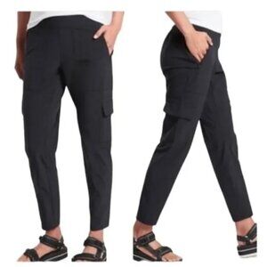 Athleta Black Chelsea Cargo Lined Pants Size 10